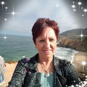 Meet your Posher, Diana